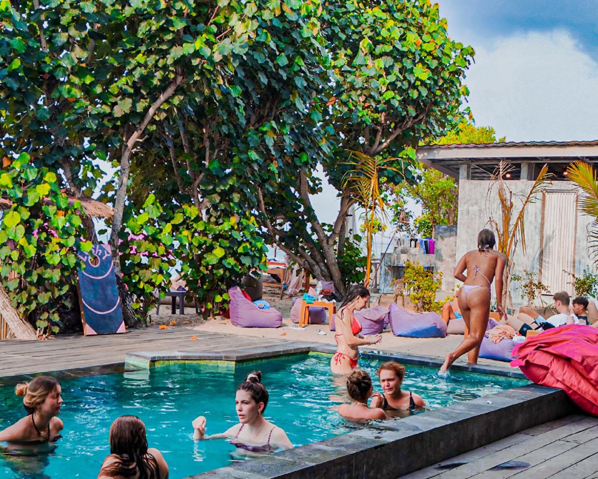 Lushy Hostel Nusa Penida Toyapakeh Buitenkant foto